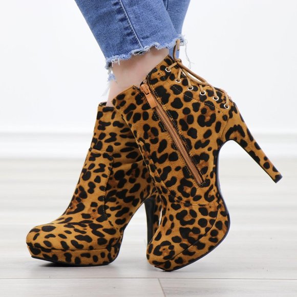 Leopard Back Lace Suede Heeled Ankle platform Boot - Picture 8 of 12
